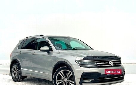 Volkswagen Tiguan II, 2019 год, 2 498 700 рублей, 3 фотография