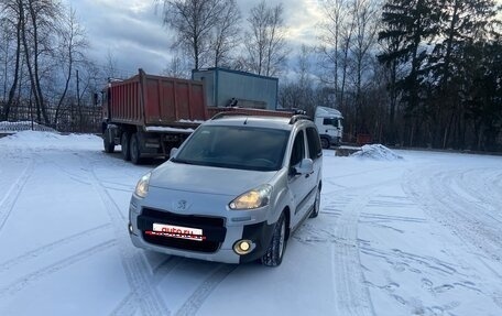 Peugeot Partner II рестайлинг 2, 2012 год, 760 000 рублей, 2 фотография