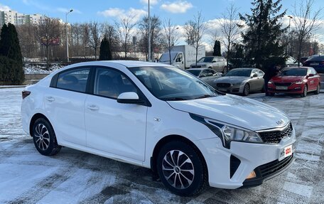 KIA Rio IV, 2021 год, 1 375 000 рублей, 8 фотография