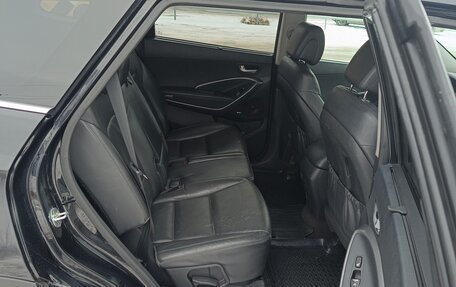 Hyundai Santa Fe III рестайлинг, 2017 год, 2 500 000 рублей, 6 фотография