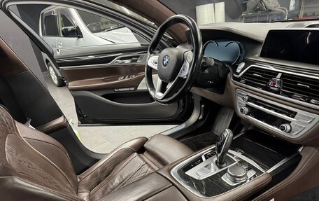 BMW 7 серия, 2017 год, 4 535 000 рублей, 2 фотография