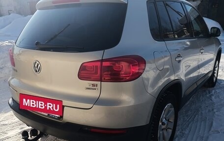 Volkswagen Tiguan I, 2011 год, 1 200 000 рублей, 2 фотография