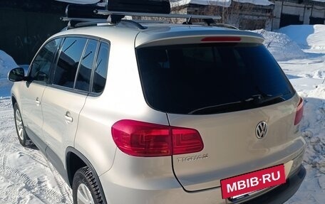 Volkswagen Tiguan I, 2011 год, 1 200 000 рублей, 3 фотография