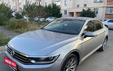 Volkswagen Passat B8 рестайлинг, 2017 год, 2 450 000 рублей, 3 фотография