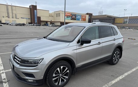 Volkswagen Tiguan II, 2019 год, 3 100 000 рублей, 2 фотография