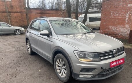 Volkswagen Tiguan II, 2017 год, 1 250 000 рублей, 1 фотография