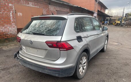 Volkswagen Tiguan II, 2017 год, 1 250 000 рублей, 3 фотография