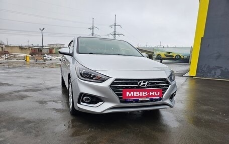 Hyundai Solaris II рестайлинг, 2017 год, 1 380 000 рублей, 5 фотография