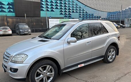 Mercedes-Benz M-Класс, 2005 год, 1 520 000 рублей, 2 фотография