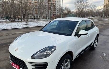 Porsche Macan I рестайлинг, 2018 год, 5 200 000 рублей, 1 фотография