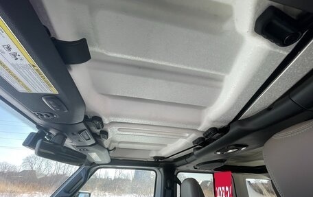 Jeep Wrangler, 2018 год, 5 200 000 рублей, 14 фотография