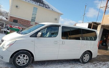 Hyundai Grand Starex Grand Starex I рестайлинг 2, 2010 год, 1 900 000 рублей, 2 фотография