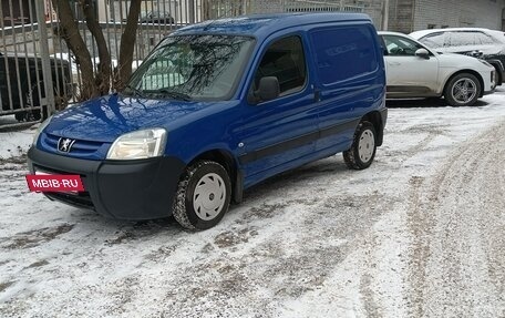 Peugeot Partner II рестайлинг 2, 2006 год, 649 000 рублей, 2 фотография