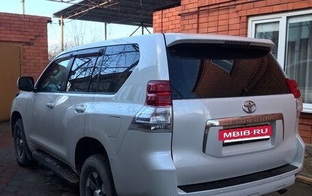 Toyota Land Cruiser Prado 150 рестайлинг 2, 2013 год, 2 900 000 рублей, 7 фотография