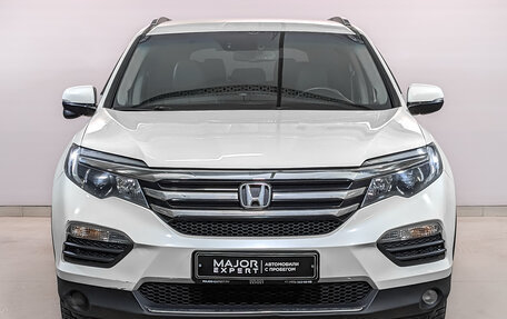 Honda Pilot III рестайлинг, 2016 год, 2 700 000 рублей, 2 фотография