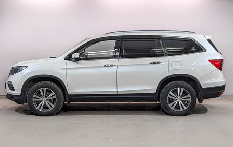 Honda Pilot III рестайлинг, 2016 год, 2 700 000 рублей, 8 фотография