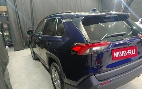 Toyota RAV4, 2022 год, 4 000 000 рублей, 7 фотография