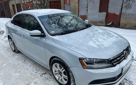 Volkswagen Jetta VI, 2017 год, 1 750 000 рублей, 2 фотография