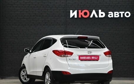 Hyundai ix35 I рестайлинг, 2014 год, 1 500 000 рублей, 5 фотография