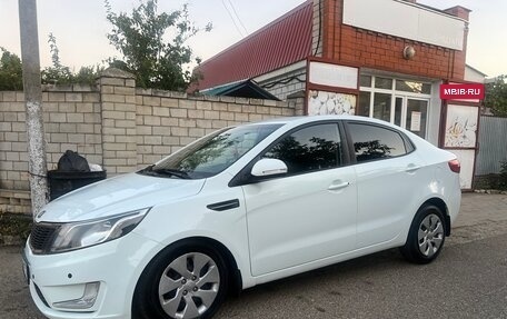 KIA Rio III рестайлинг, 2013 год, 999 000 рублей, 3 фотография