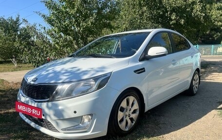 KIA Rio III рестайлинг, 2013 год, 999 000 рублей, 9 фотография