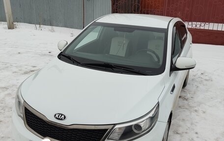 KIA Rio III рестайлинг, 2015 год, 1 175 000 рублей, 1 фотография