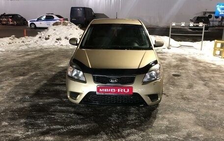 KIA Rio II, 2010 год, 420 000 рублей, 1 фотография