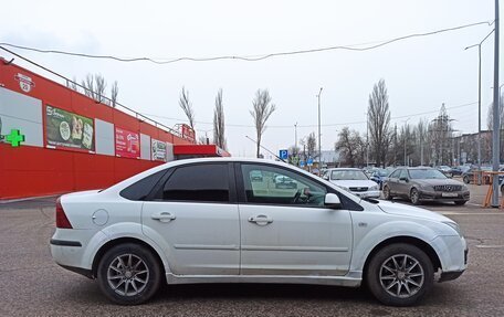 Ford Focus II рестайлинг, 2005 год, 218 000 рублей, 2 фотография