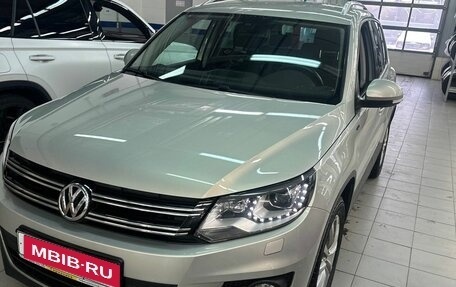 Volkswagen Tiguan I, 2015 год, 1 577 000 рублей, 1 фотография