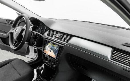 Skoda Rapid I, 2016 год, 895 000 рублей, 12 фотография