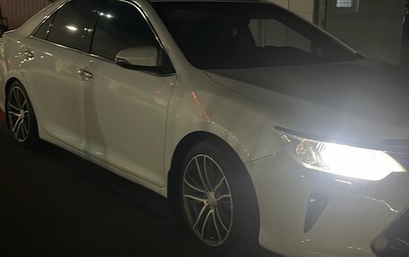 Toyota Camry, 2014 год, 2 150 000 рублей, 5 фотография