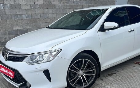 Toyota Camry, 2014 год, 2 150 000 рублей, 8 фотография