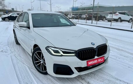 BMW 5 серия, 2022 год, 5 650 000 рублей, 1 фотография