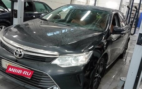 Toyota Camry, 2017 год, 1 630 000 рублей, 1 фотография