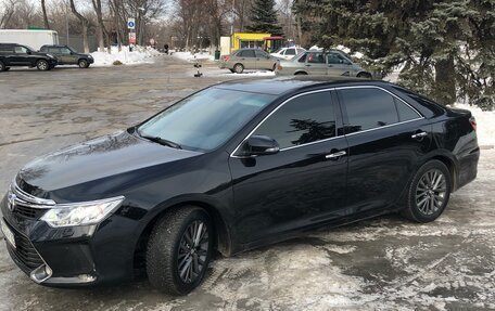 Toyota Camry, 2015 год, 2 299 000 рублей, 3 фотография