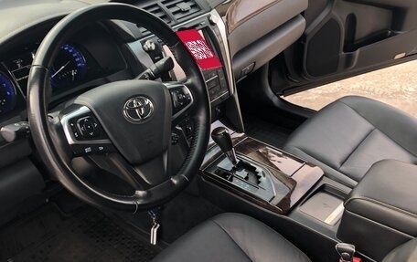 Toyota Camry, 2015 год, 2 299 000 рублей, 10 фотография