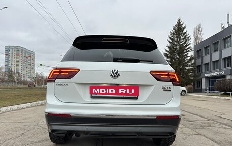 Volkswagen Tiguan II, 2018 год, 2 700 000 рублей, 5 фотография