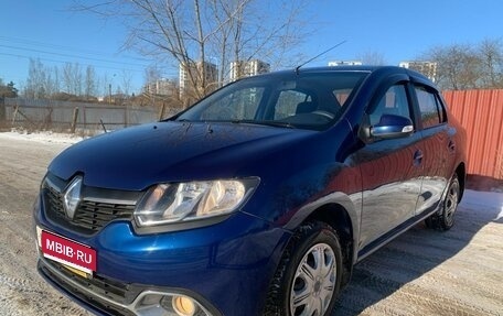 Renault Logan II, 2014 год, 720 000 рублей, 10 фотография