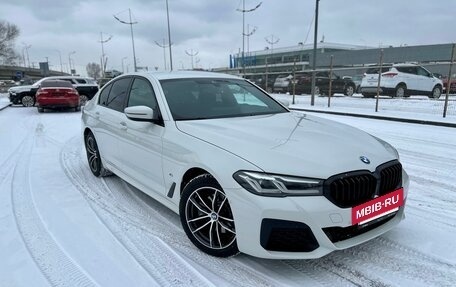 BMW 5 серия, 2022 год, 5 650 000 рублей, 15 фотография