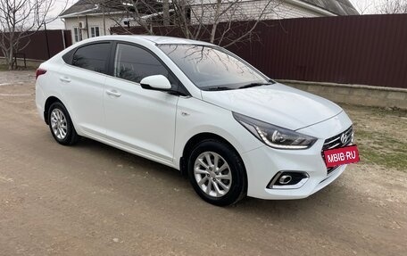 Hyundai Solaris II рестайлинг, 2018 год, 1 675 000 рублей, 3 фотография