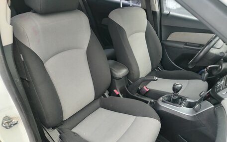 Chevrolet Cruze II, 2013 год, 692 000 рублей, 14 фотография