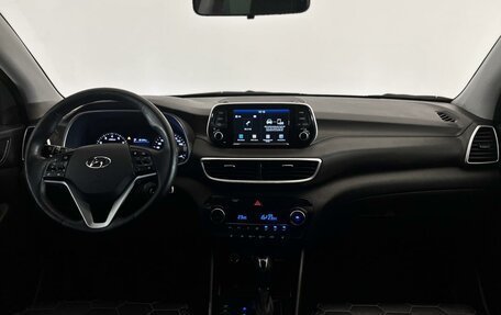 Hyundai Tucson III, 2018 год, 1 685 000 рублей, 12 фотография