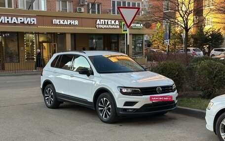 Volkswagen Tiguan II, 2020 год, 3 050 000 рублей, 8 фотография