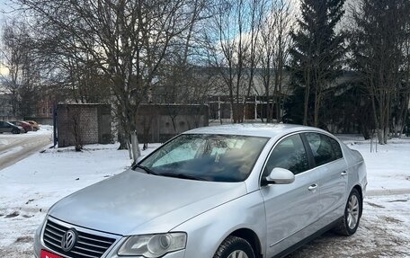 Volkswagen Passat B6, 2007 год, 560 000 рублей, 2 фотография