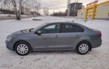 Volkswagen Jetta VI, 2012 год, 1 300 000 рублей, 2 фотография