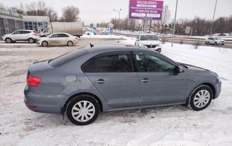 Volkswagen Jetta VI, 2012 год, 1 300 000 рублей, 3 фотография