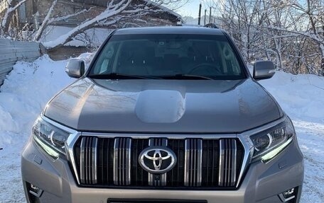 Toyota Land Cruiser Prado 150 рестайлинг 2, 2019 год, 5 900 000 рублей, 1 фотография