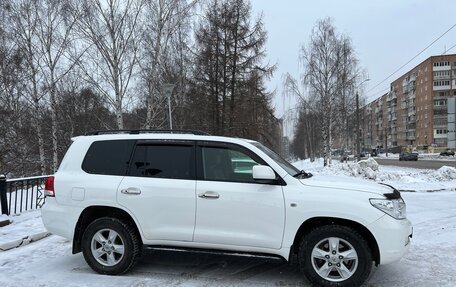 Toyota Land Cruiser 200, 2010 год, 2 990 000 рублей, 2 фотография