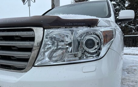 Toyota Land Cruiser 200, 2010 год, 2 990 000 рублей, 24 фотография