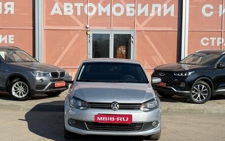 Volkswagen Polo VI (EU Market), 2011 год, 835 000 рублей, 2 фотография